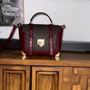 Michael Kors Manhattan School Satchel